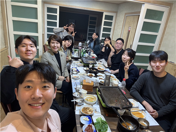 생문위 홈커밍데이 회식하다!