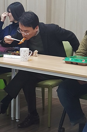 봉샘 최종.jpg